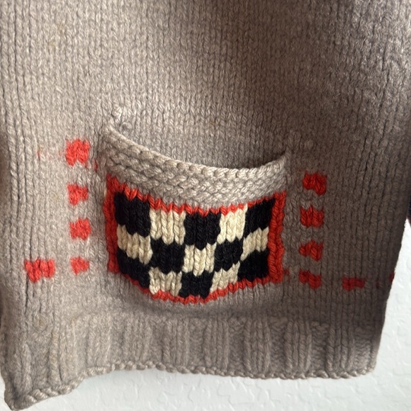 Vintage Handmade Trucker Cowichan Sweater Size Medium - Picture 10 of 17